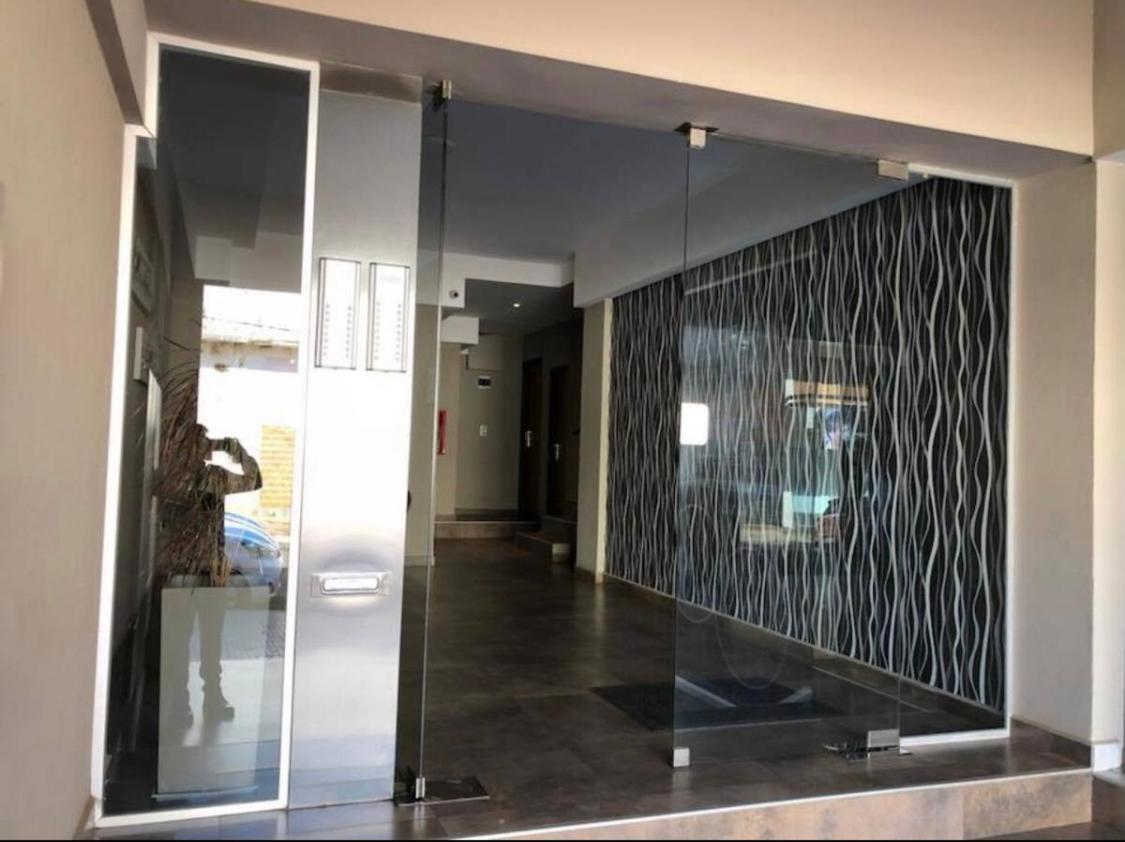 Departamento Amoblado Temporario- Posadas Mdz 6D المظهر الخارجي الصورة