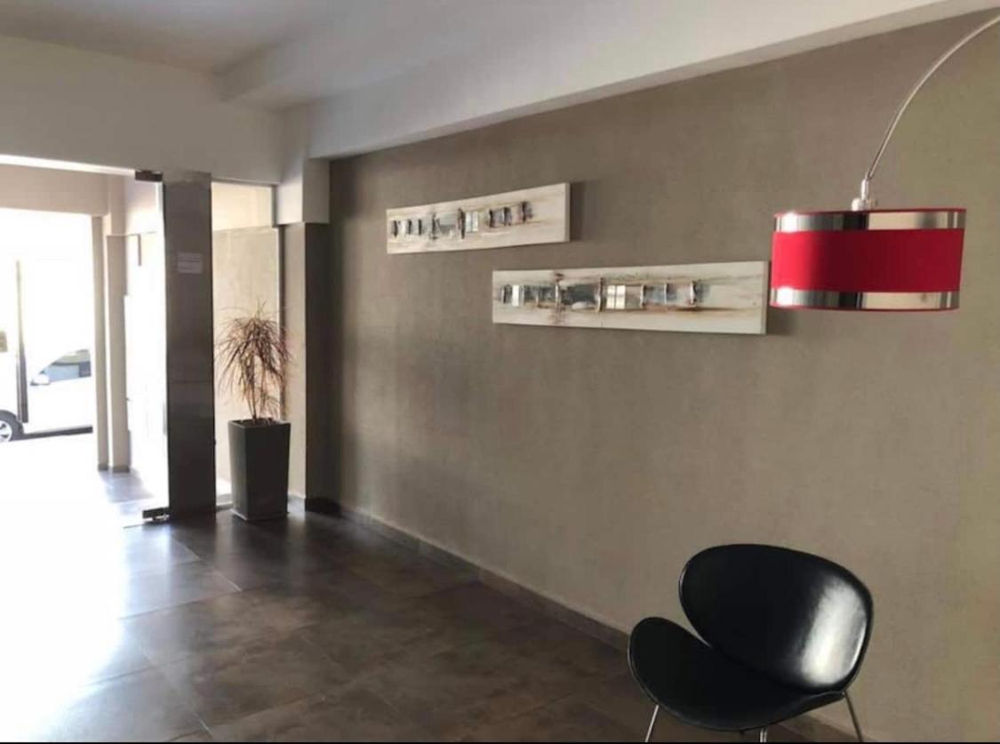 Departamento Amoblado Temporario- Posadas Mdz 6D المظهر الخارجي الصورة